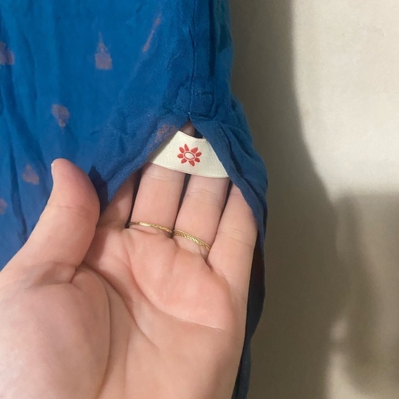 Karigari women's M deep turquoise gold trim kurta EUC - Picture 4 of 7